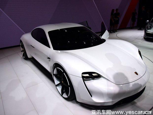 保時捷 Mission E 2015款 Concept