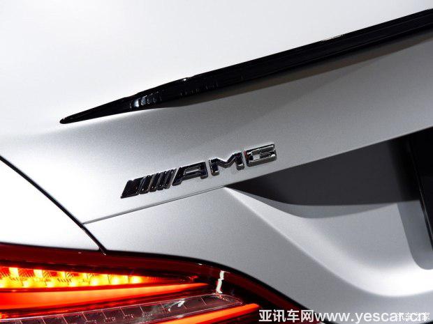 梅賽德斯-AMG 奔馳CLA級AMG 2016款 AMG CLA 45 海外版